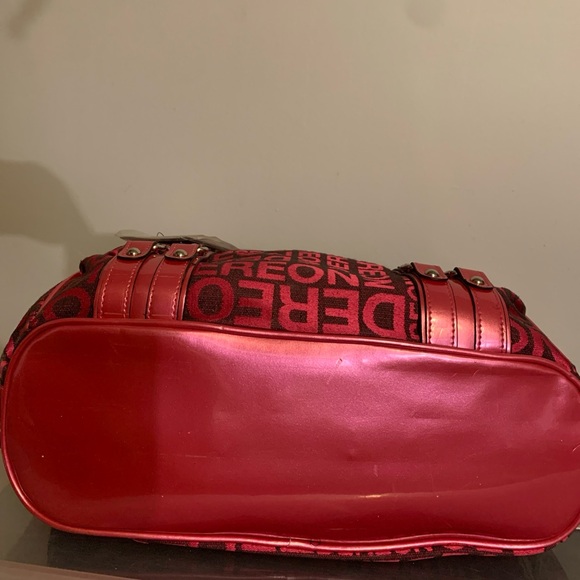 Dereon By Beyoncé Duffle Bag - Picture 2 of 8